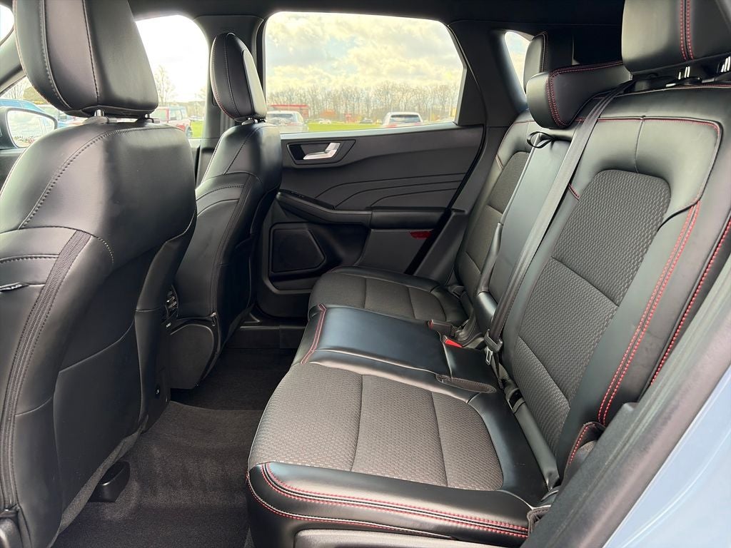 2023 Ford Escape ST-Line Elite