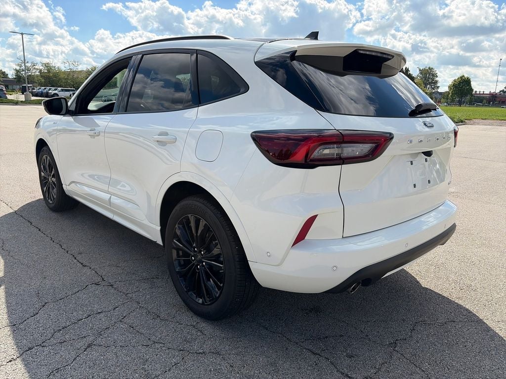 2023 Ford Escape ST-Line Elite