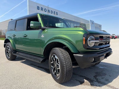 2025 Ford Bronco Outer Banks