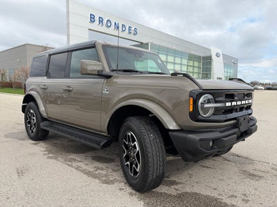 2025 Ford Bronco Outer Banks