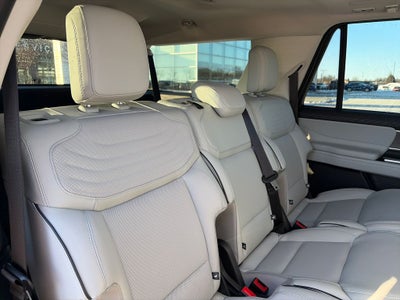 2025 Ford Expedition Max Platinum