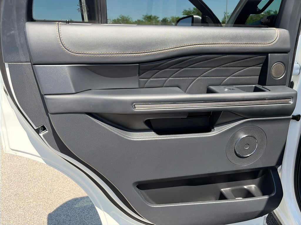 2022 Ford Expedition Platinum