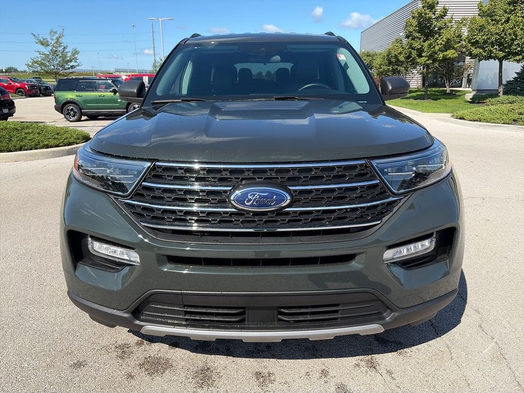 2024 Ford Explorer XLT