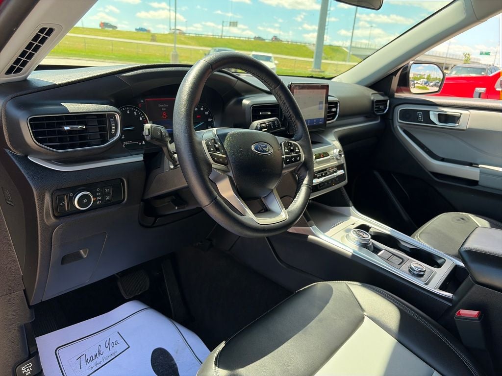 2024 Ford Explorer XLT