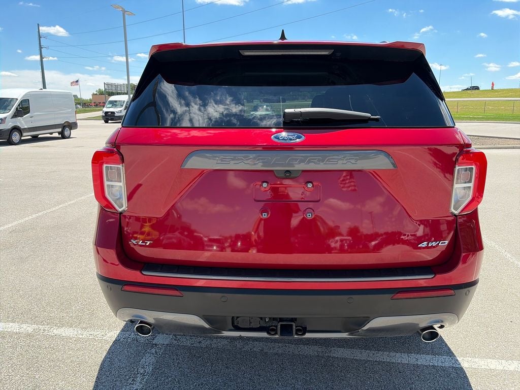 2024 Ford Explorer XLT