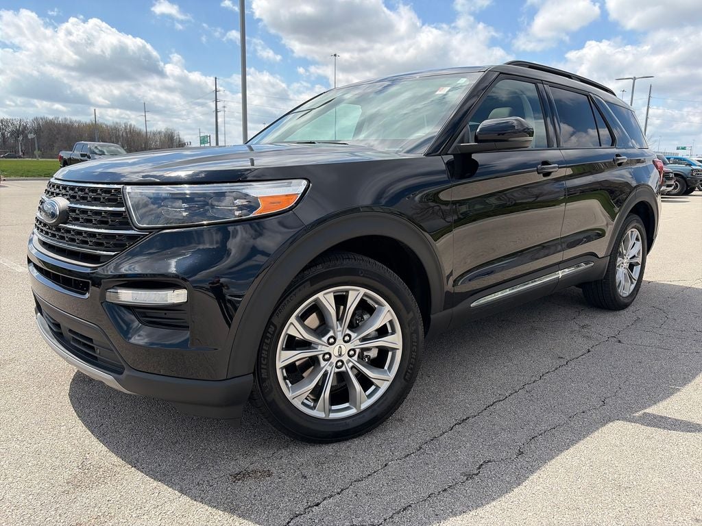 2024 Ford Explorer XLT