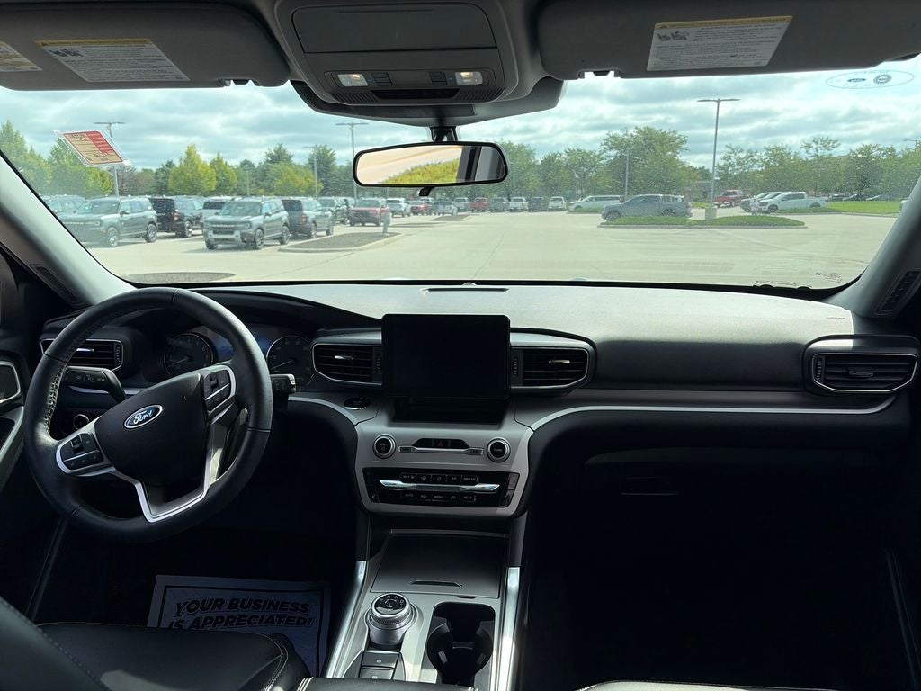 2024 Ford Explorer XLT