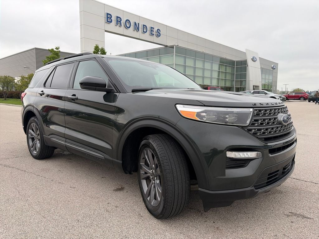 2023 Ford Explorer XLT