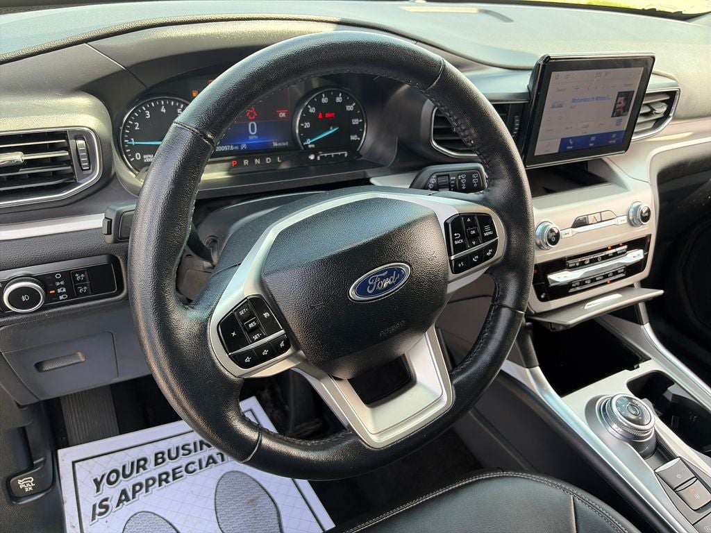 2024 Ford Explorer XLT