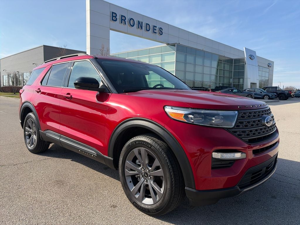 2023 Ford Explorer XLT