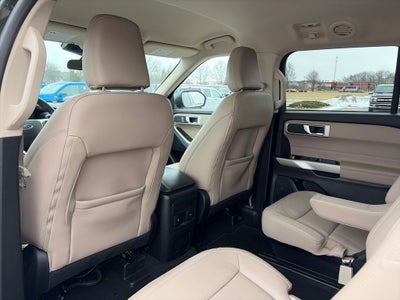 2024 Ford Explorer XLT