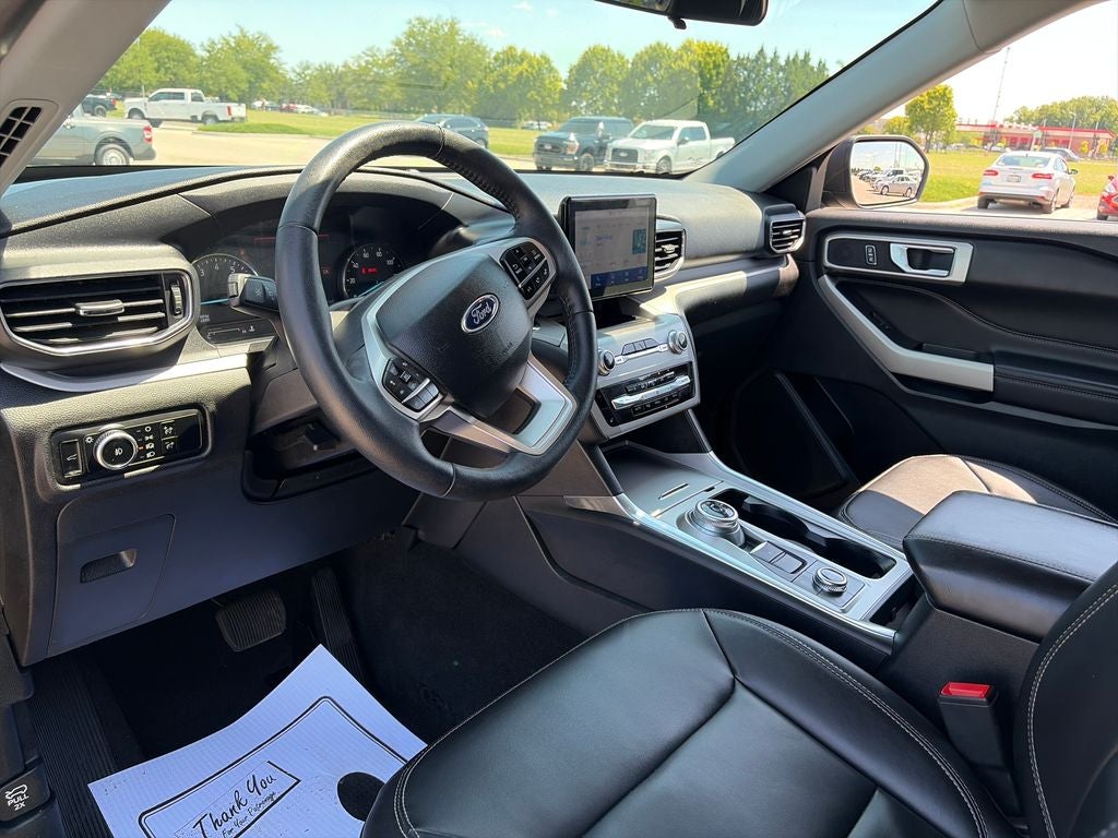 2023 Ford Explorer XLT