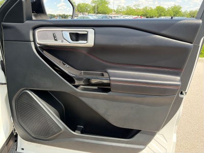 2024 Ford Explorer ST-Line