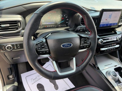 2024 Ford Explorer ST-Line