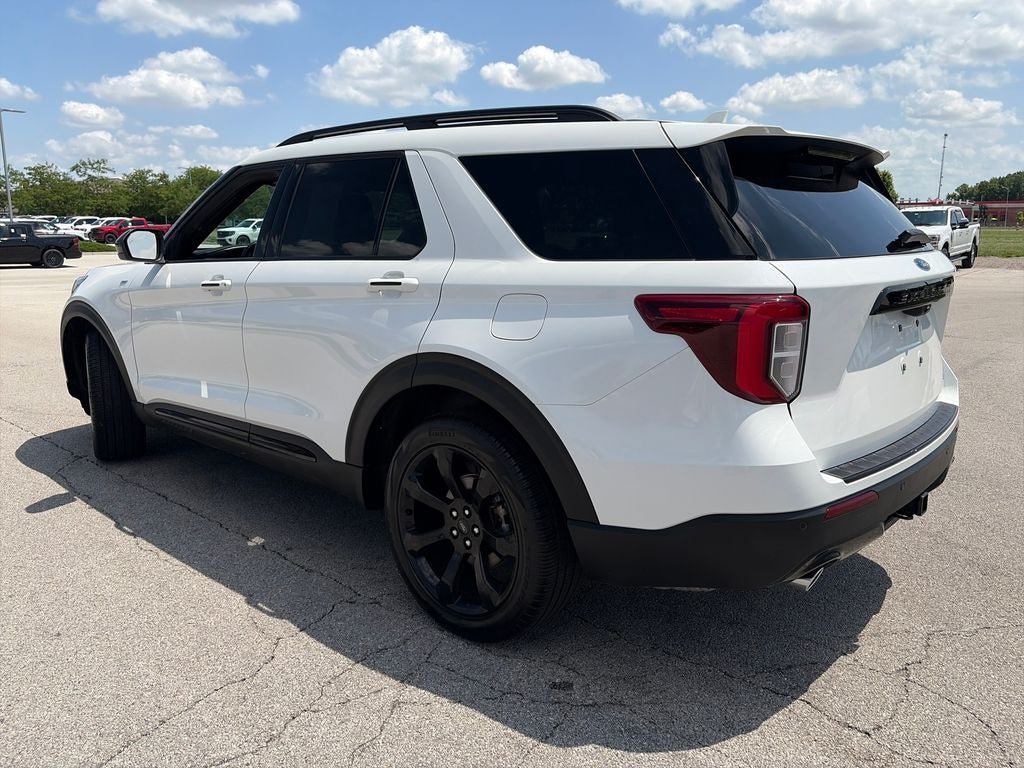 2024 Ford Explorer ST-Line