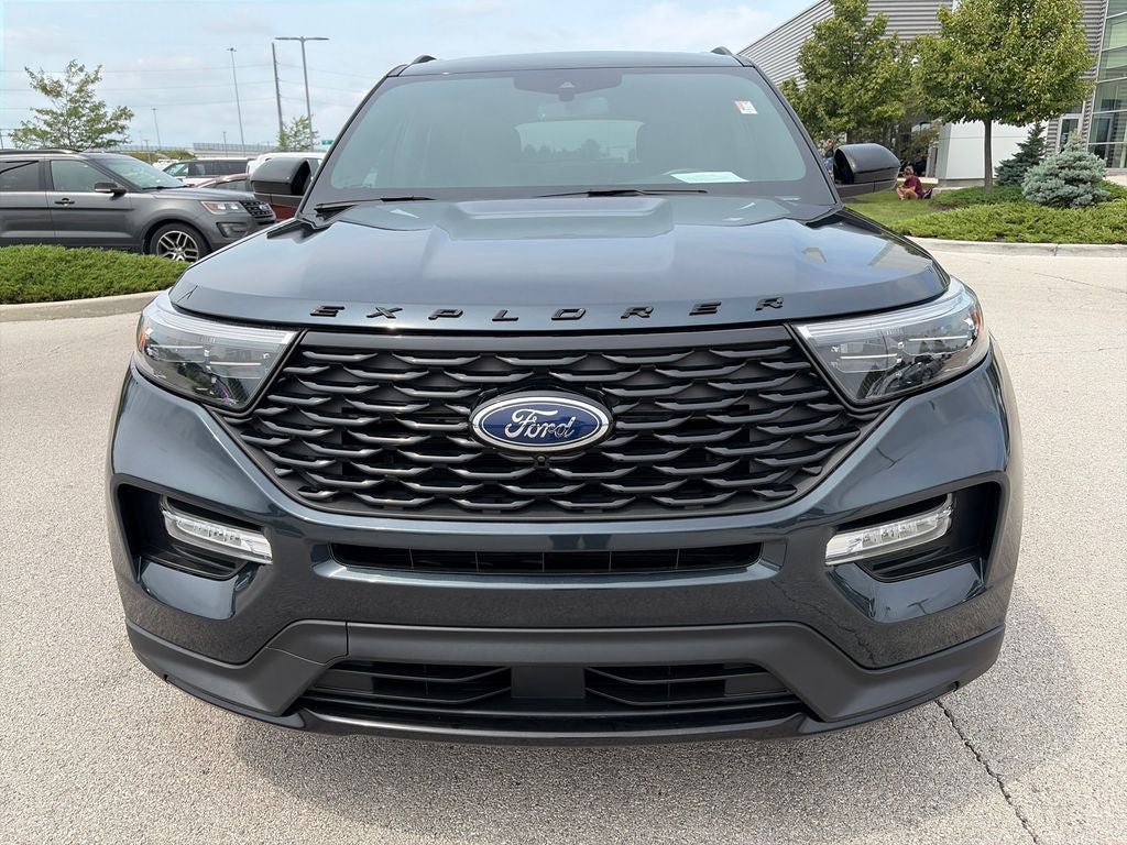2024 Ford Explorer ST-Line