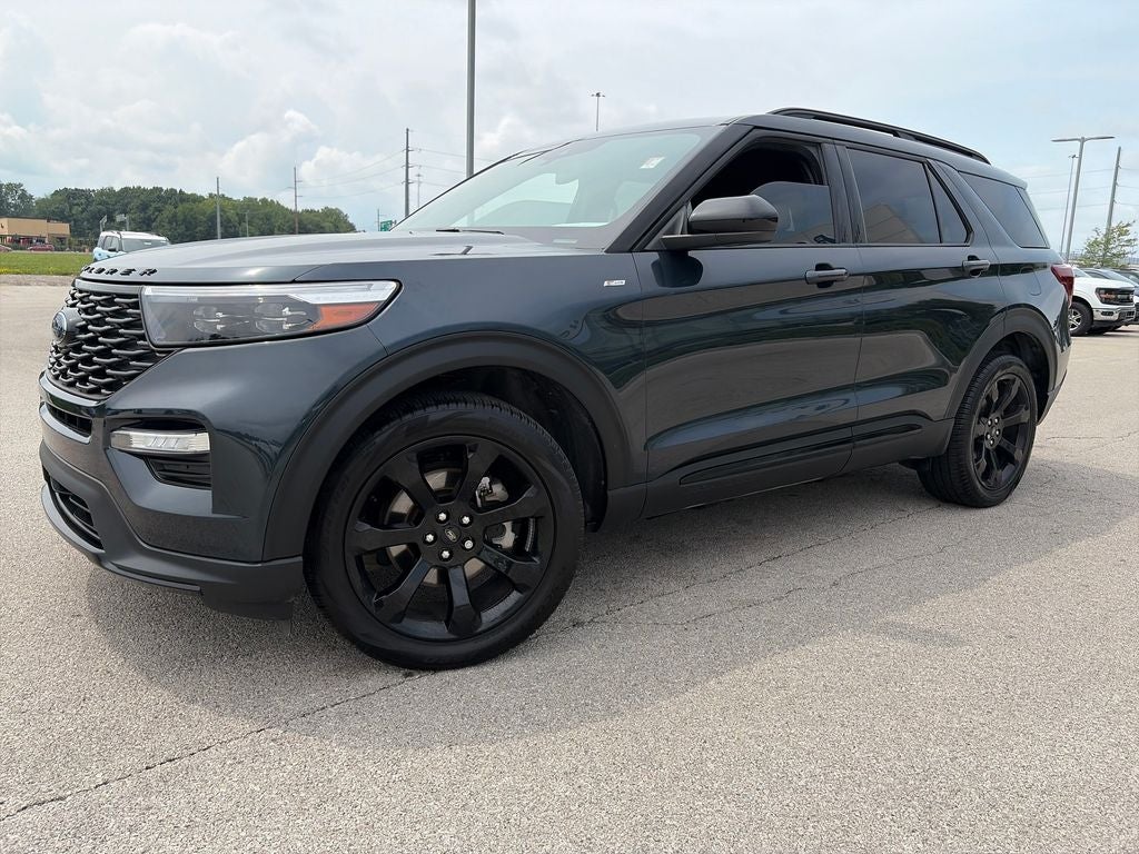 2024 Ford Explorer ST-Line