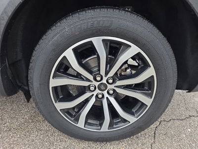 2024 Ford Explorer ST-Line