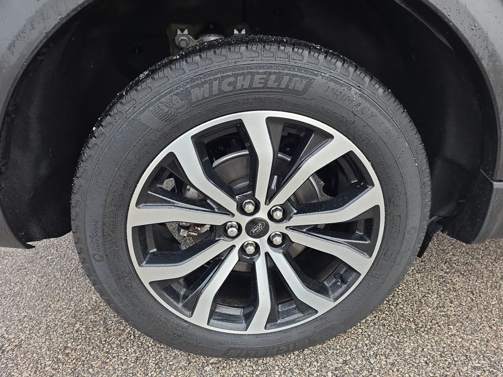 2024 Ford Explorer ST-Line