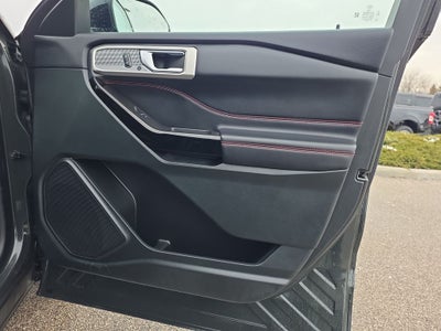 2024 Ford Explorer ST-Line