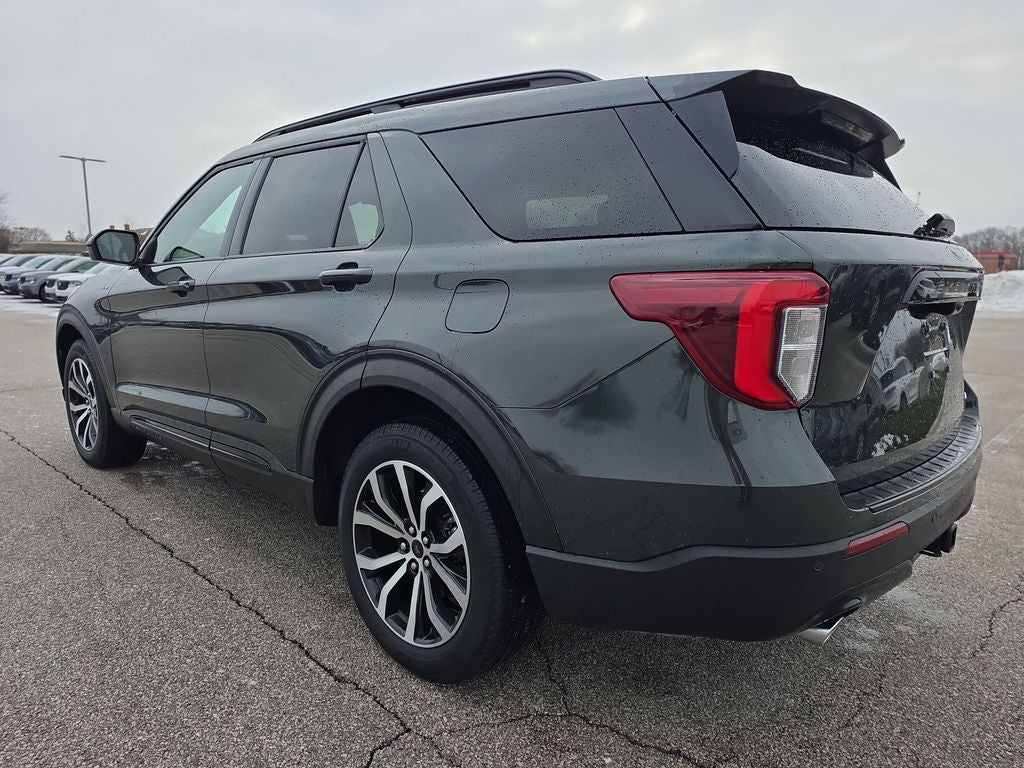 2024 Ford Explorer ST-Line