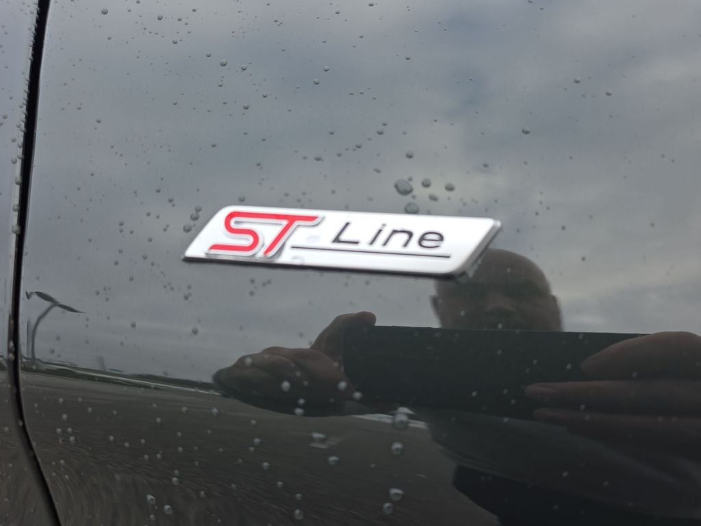 2024 Ford Explorer ST-Line