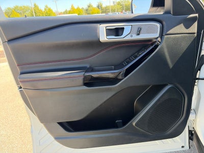 2024 Ford Explorer ST-Line