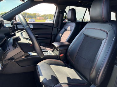 2024 Ford Explorer ST-Line