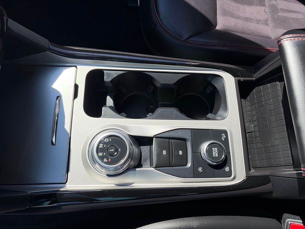 2024 Ford Explorer ST-Line
