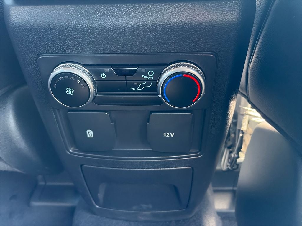 2024 Ford Explorer ST-Line