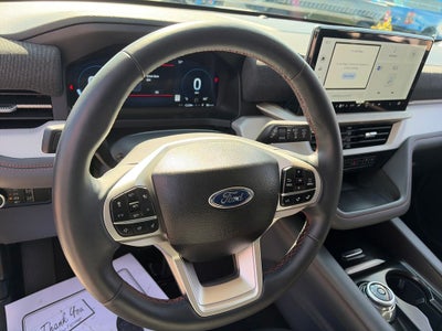 2025 Ford Explorer Active