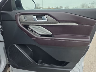 2025 Ford Explorer Platinum