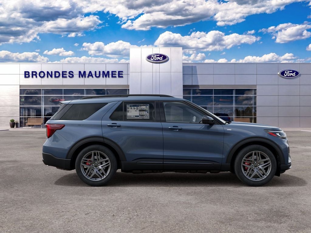 2027 Ford Explorer ST-Line