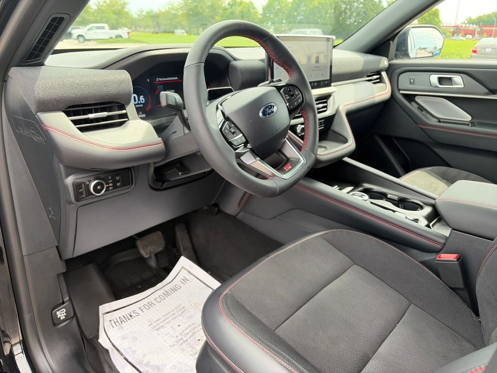 2025 Ford Explorer ST