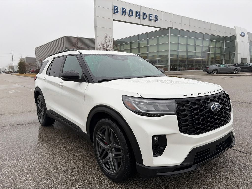 2025 Ford Explorer ST