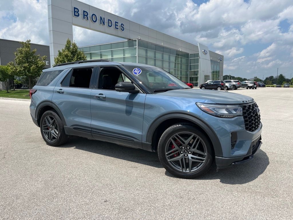 2025 Ford Explorer ST