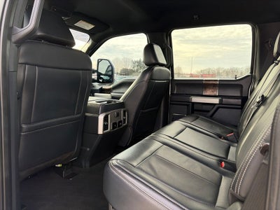 2022 Ford F-250SD Lariat