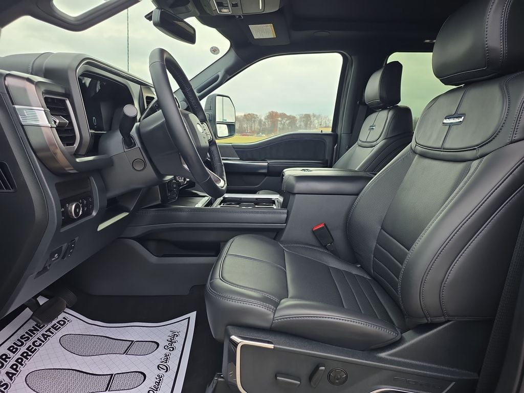 2025 Ford F-250SD Platinum