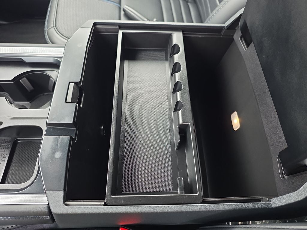 2025 Ford F-250SD Platinum