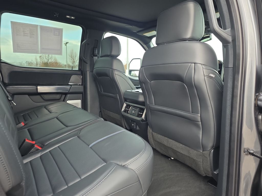 2025 Ford F-250SD Platinum