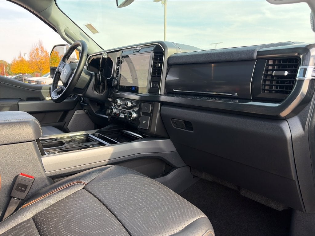 2026 Ford F-350SD Lariat 6.7 HI/OUTPUT DIESEL