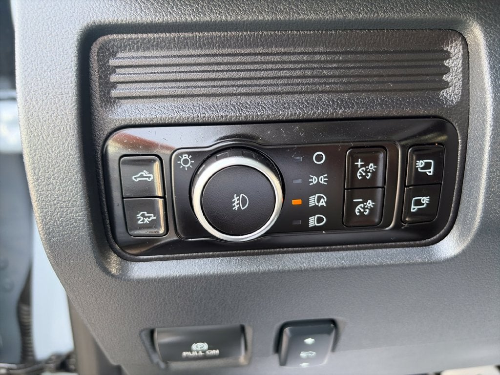 2026 Ford F-350SD Lariat 6.7 HI/OUTPUT DIESEL