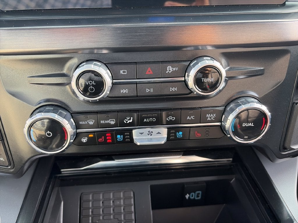 2026 Ford F-350SD Lariat 6.7 HI/OUTPUT DIESEL