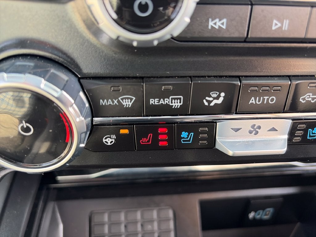 2026 Ford F-350SD Lariat 6.7 HI/OUTPUT DIESEL