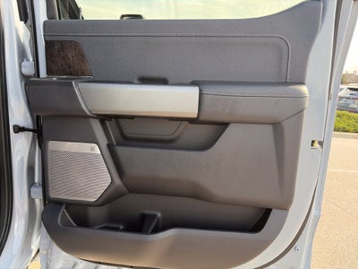 2026 Ford F-350SD Lariat 6.7 HI/OUTPUT DIESEL