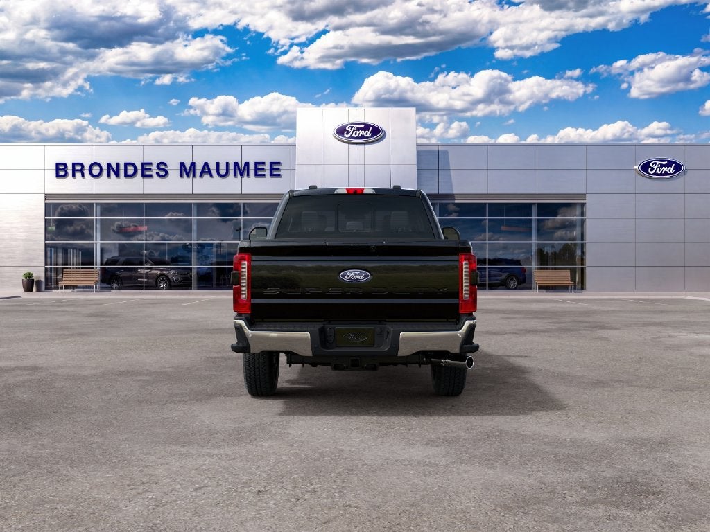 2027 Ford F-350SD Lariat