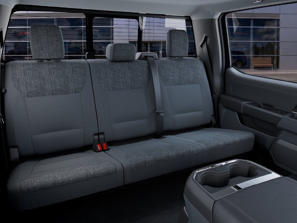 2027 Ford F-350SD XLT
