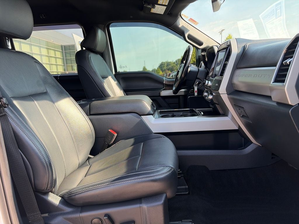 2022 Ford F-350SD Lariat
