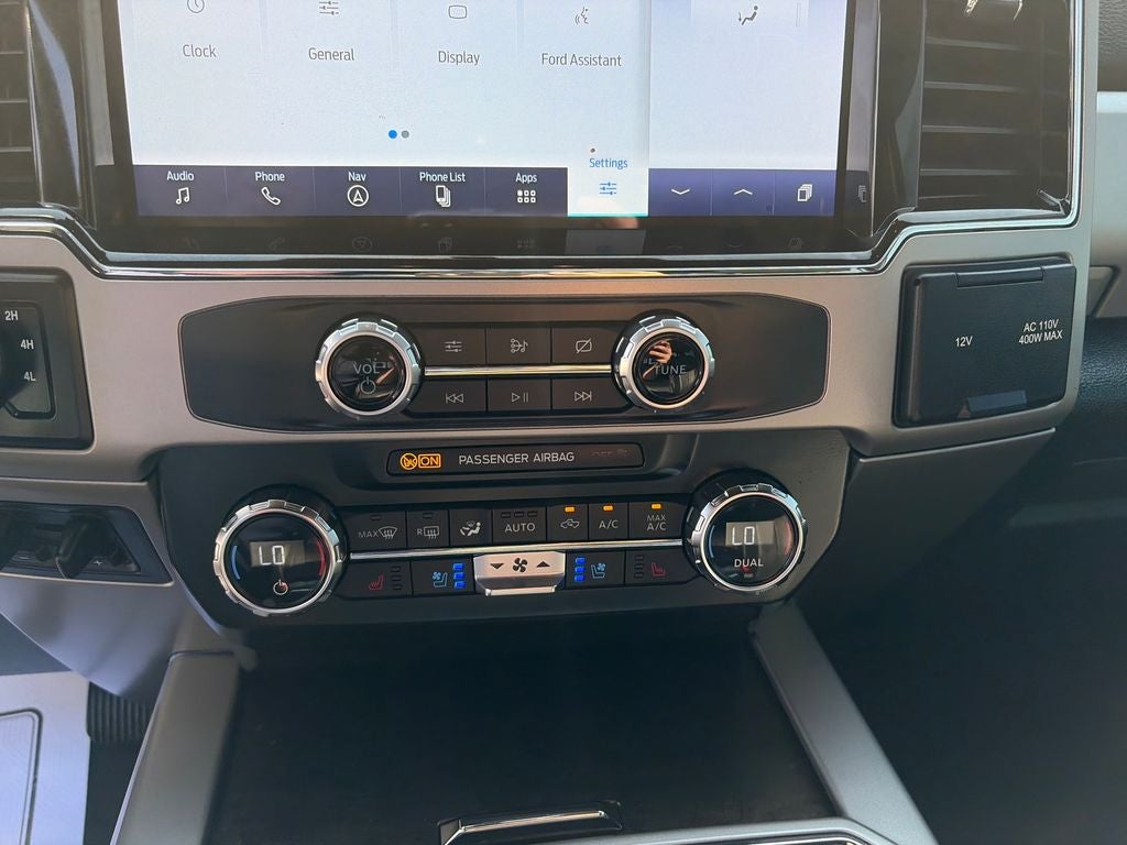 2022 Ford F-350SD Lariat