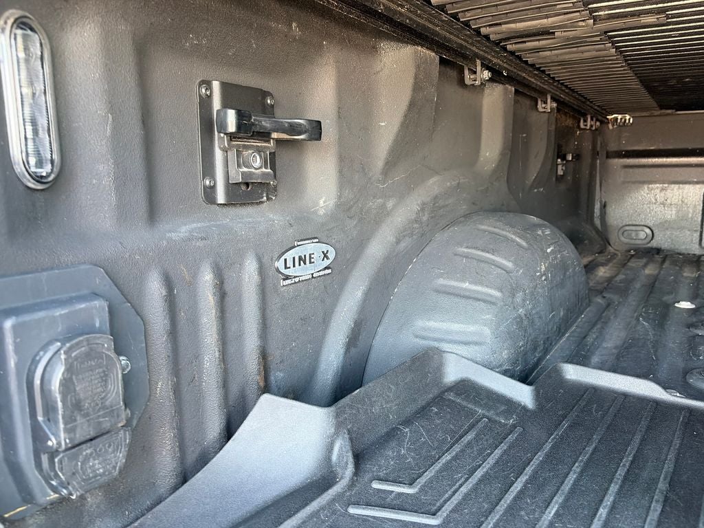 2022 Ford F-350SD Lariat